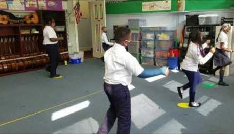 Fourth Graders Dancing 
